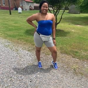 Meet your Posher, Crystal